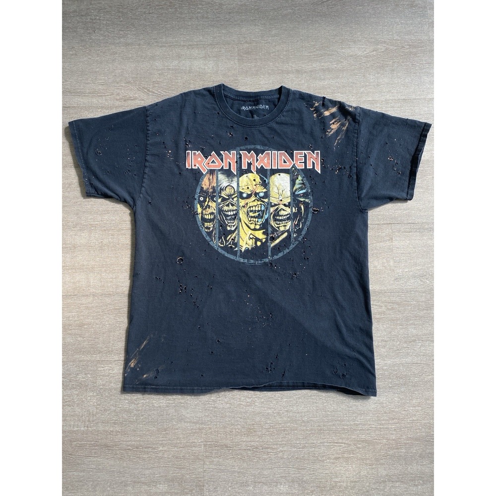 XL Iron Maiden Black Tee with distressing Men's Rock Alternative Music 1153